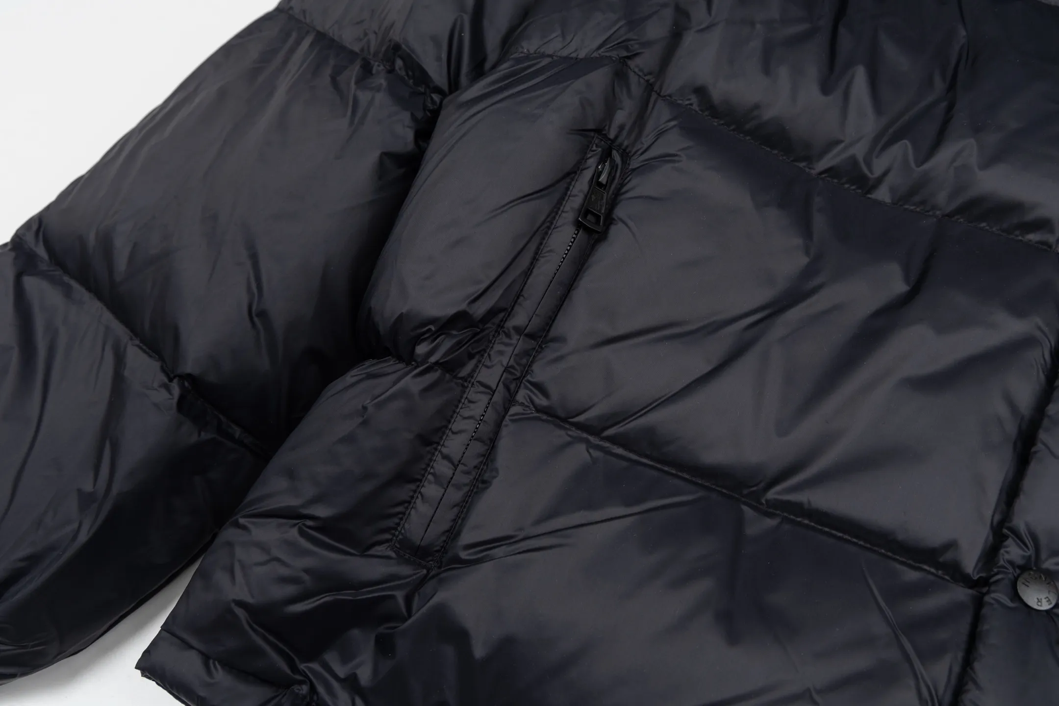 P390 Premium 2026 Original 90 ！ Premium ， ， ， ， ， ， ， 。 ， 。 ， ， ， 。 Size：M-3XL